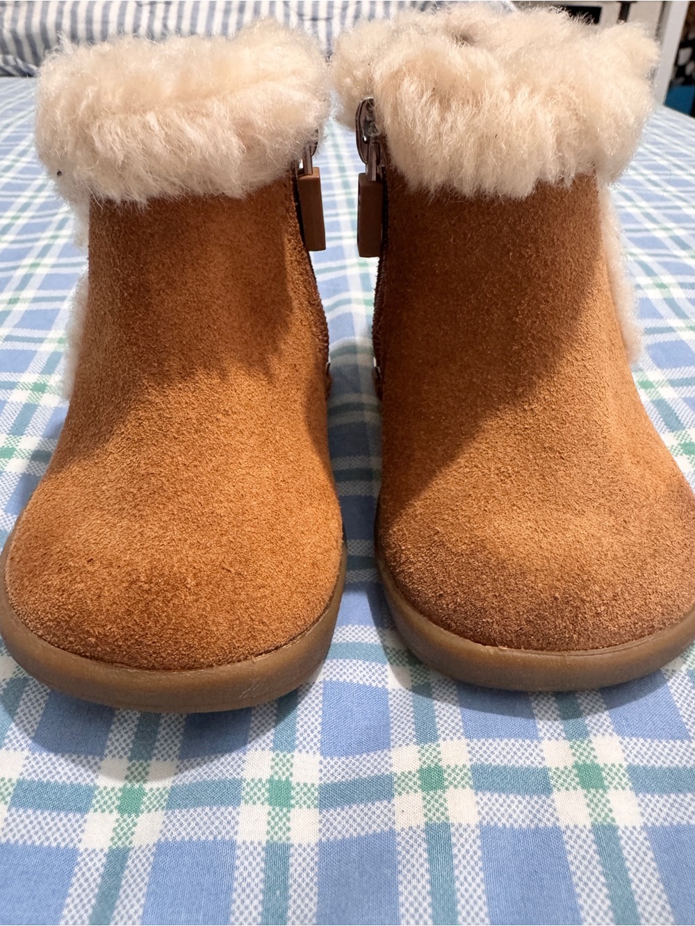 Baby Uggs